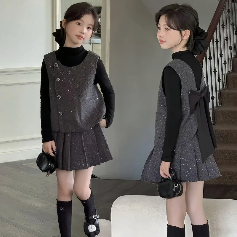 2025 Girl Xiaoxiangfeng Suit Autumn Children's Korean Edition Grey Vest Long Sleeve Bottom Pleated Skirt Three-piece Set