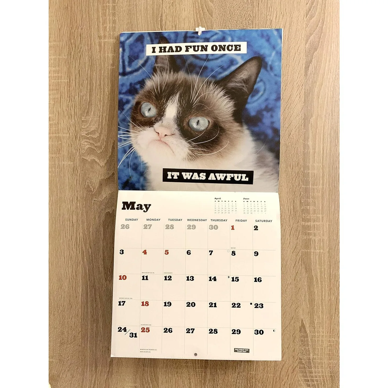 6 x micro hook, 12 x stick multi-purpose hook, strong adhesive, easy to apply, no damage removal