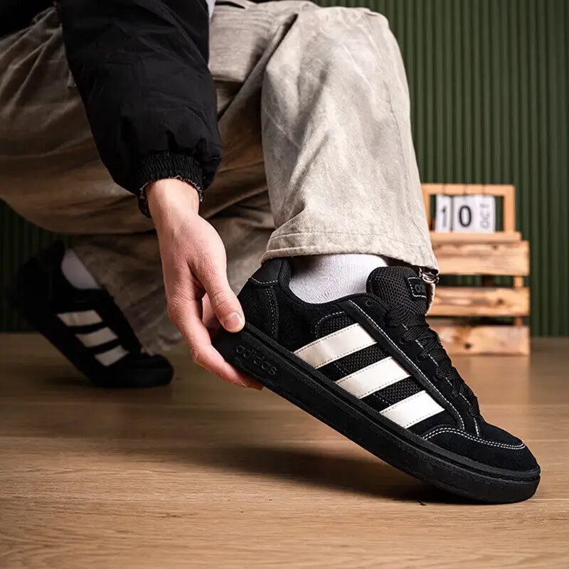 

Adidas JR9819 Unisex Low Top Skate Sneakers Suede Upper Fabric Insole Padded Tongue Lace Up Non Slip Rubber Casual Walking Shoes