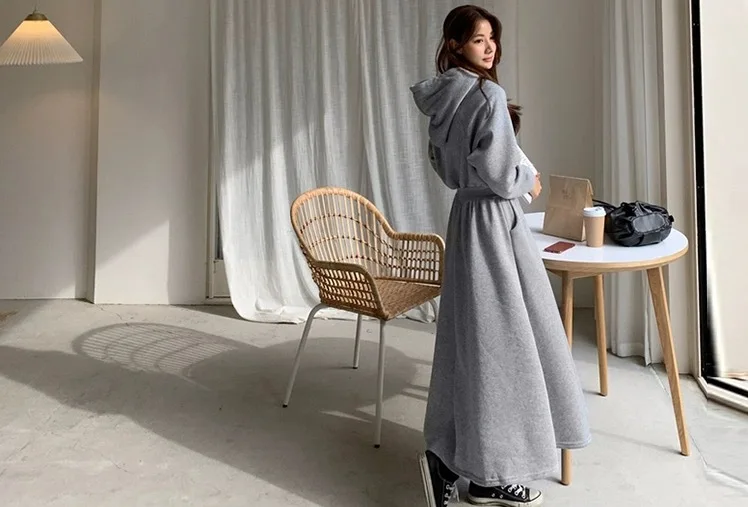 Koreanischer Stil, Herbst-Winter-Kapuzen-Sweatshirt-Kleid, Übergröße, tailliert, einfarbig, langes Kleid für Studentinnen und Frauen, lässig – Detail 9