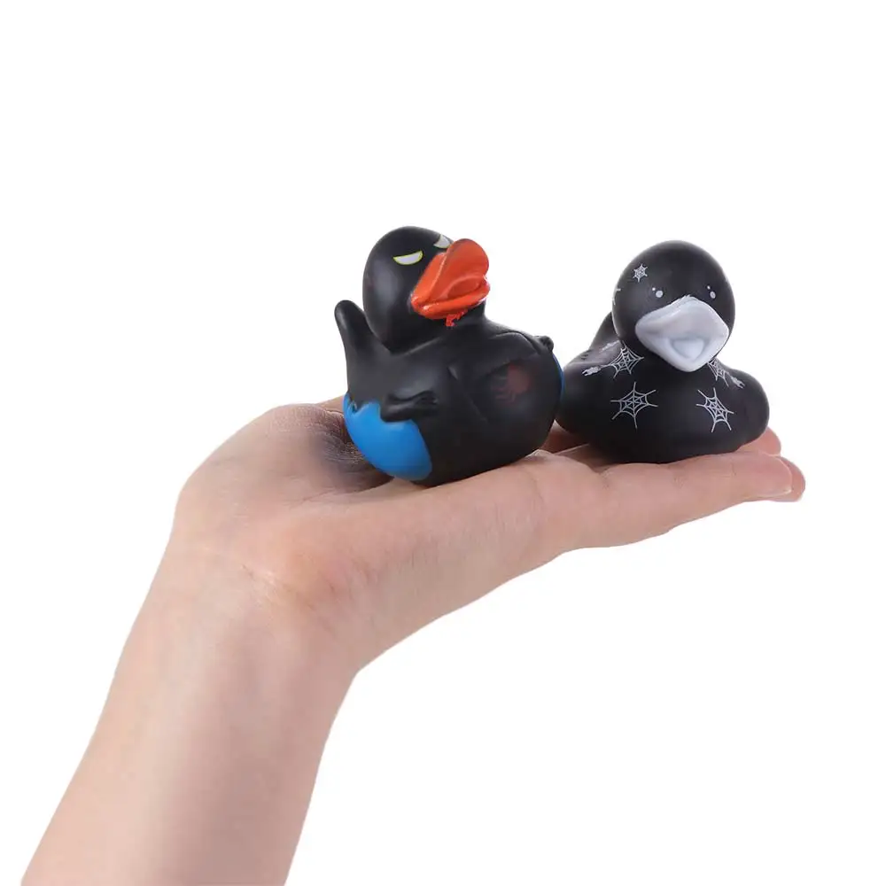 만화 캐릭터 할로윈 시리즈 오리 목욕 장난감 오리 플로터 오리 물통 풀 파티 선물 고무 오리 장난감