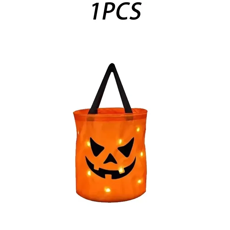 Halloween LED Light Trick or Treat Bucket Pumpkin Collapsible Halloween Basket for Thanksgiving Party Gift Basket Candy Bags