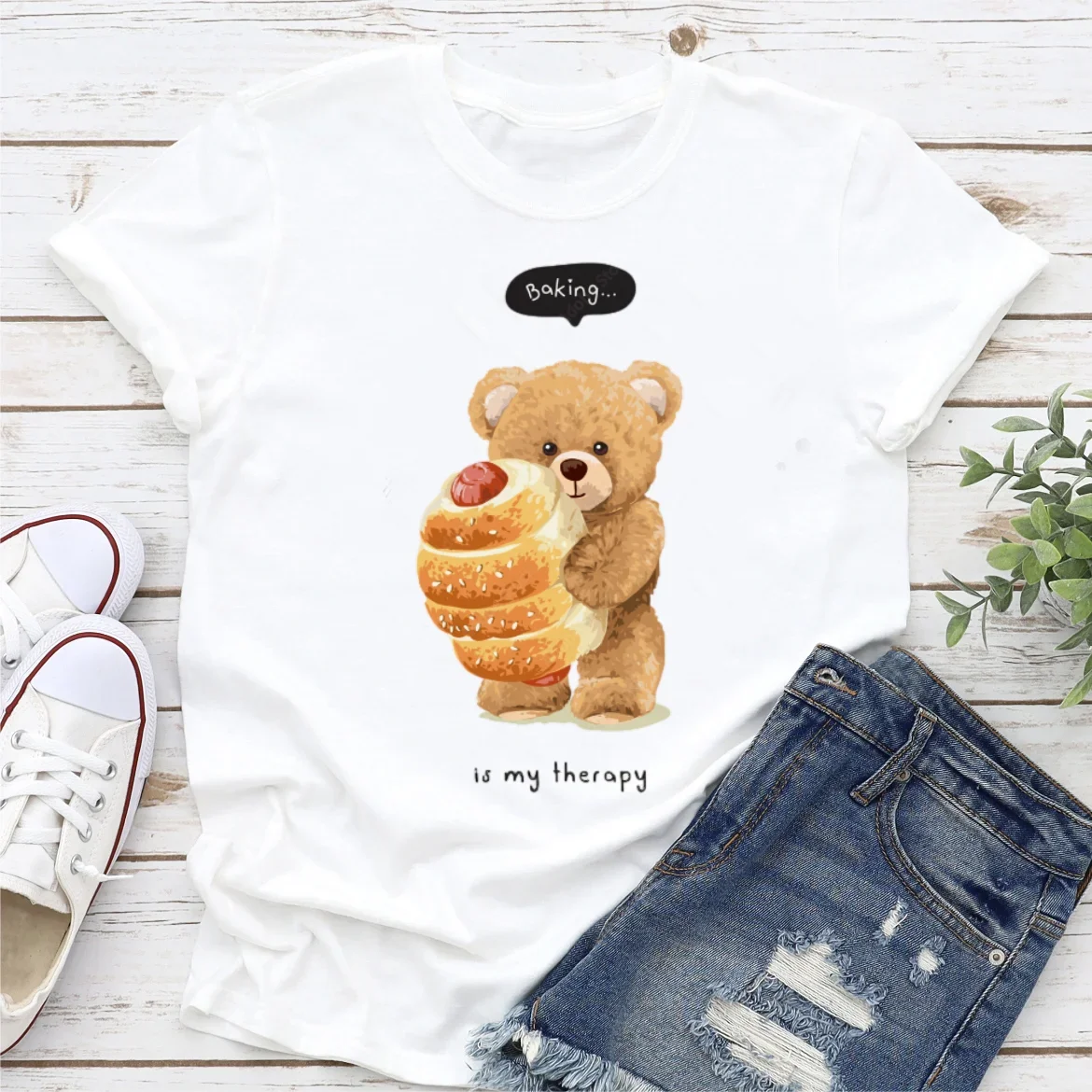 Camiseta básica con estampado de oso de dibujos animados, ropa suave informal, camisetas creativas de ocio, Tops de verano, nueva moda