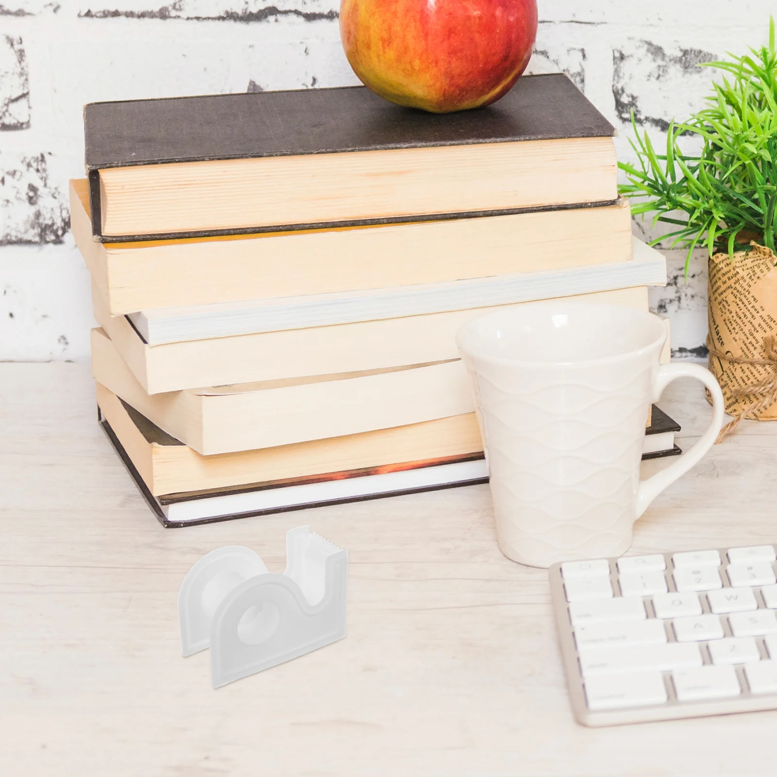 

10Pcs Eyelash Tape Cutting Tool Compact Lash Dispenser Portable Desktop Holder for Women Fine Workmanship Easy to Use Organizer