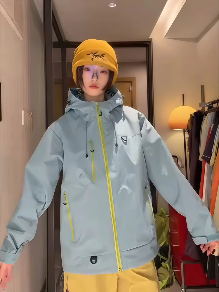 

Men's Outdoor Faionable Windproof Waterproof Hiking Jaet Spring Autumn New Sle Couple Matching Hooded Climbing Clothes