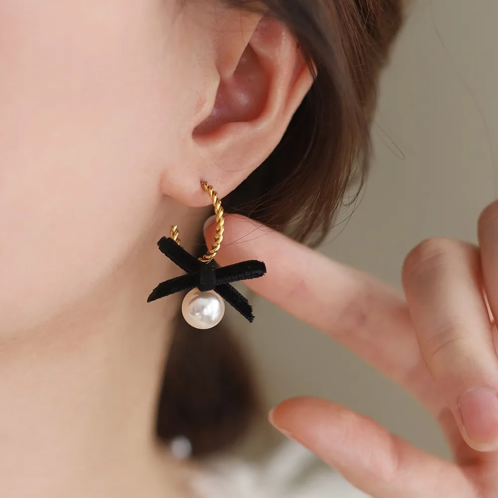 Black Velvet Glass Pearl Bow Fried Dough Twists Korean Fashion Earrings for Women Stainless Steel Daily Jewelry Bijoux