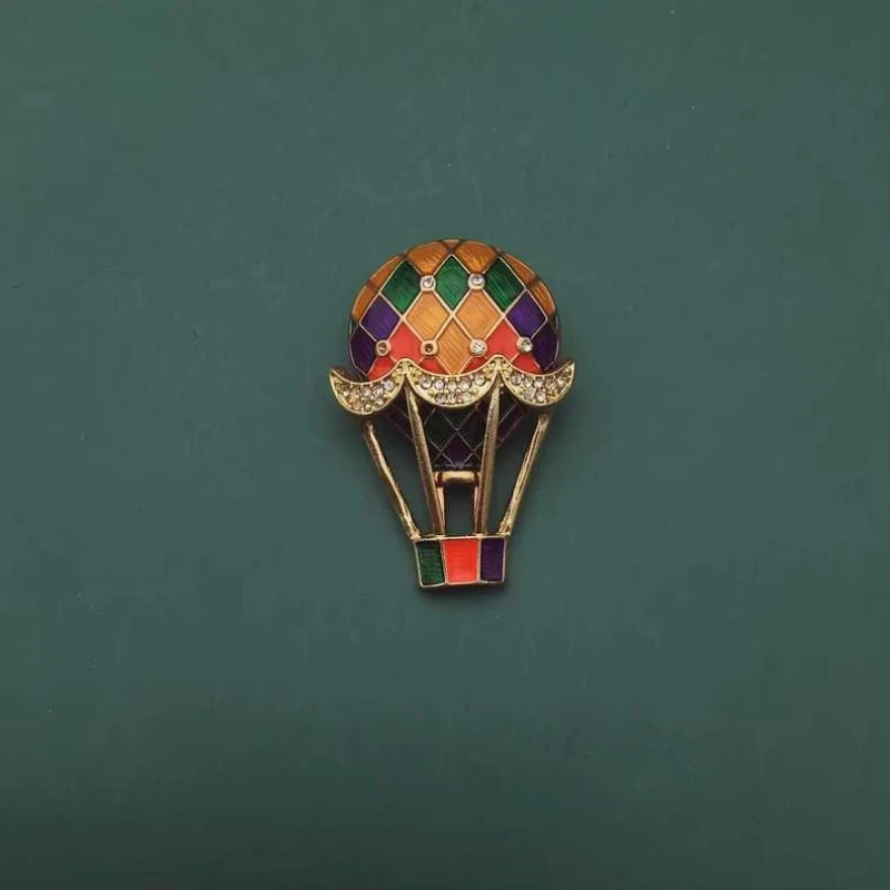 Vintage Geometric Brooch Butterfly Bird Insect Drip Glaze Enamel Pin Niche Design Temperament Suit Coat Jewelry Accessories