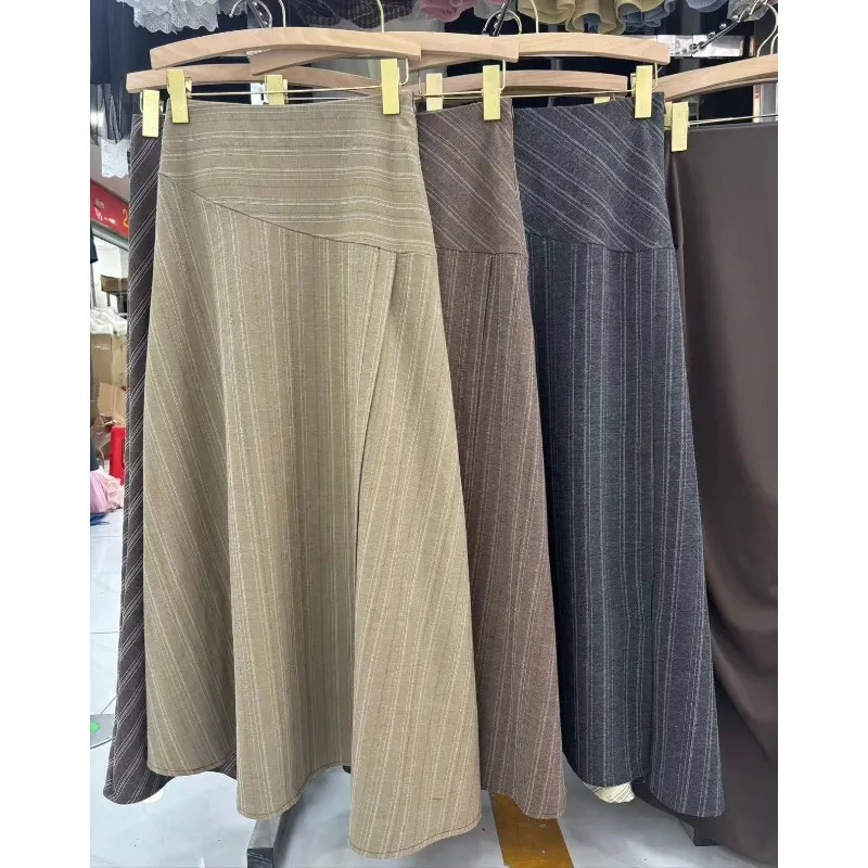 

Summer Vintage Willshela Black Satin Skirt Women High Waist France Elegant Fashion Office 2026 Sweet Slim Fit Design Long Skirt