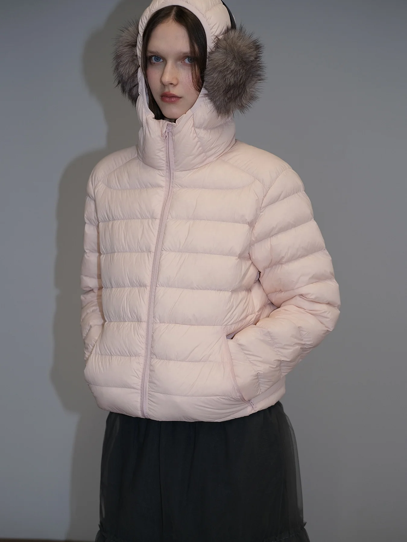 

Women's Casual Hooded down Jaet 90% White Du down Ultra Light Warm Coat with Dstring Long Sve Zipper Closure