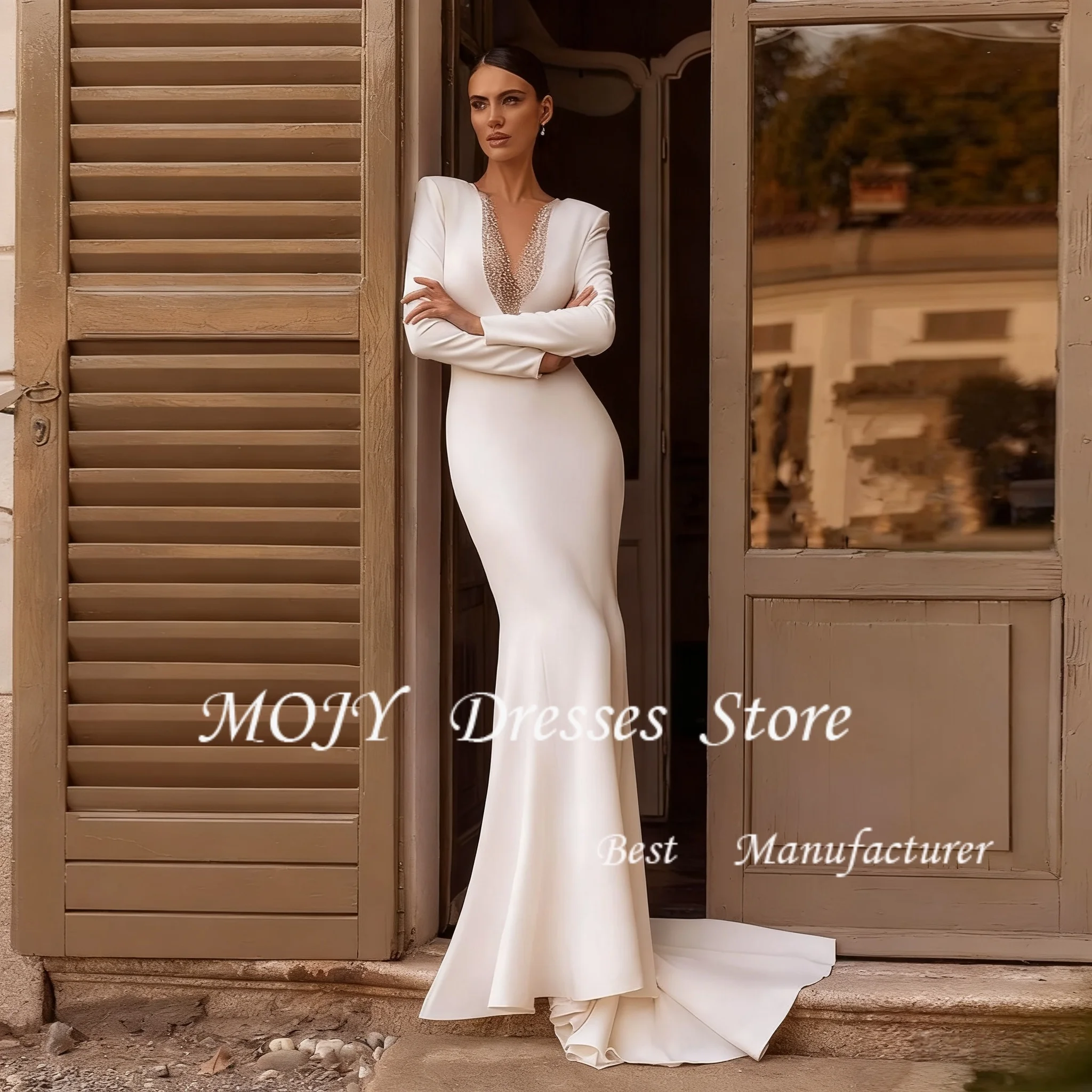 ชุดแต่งงานโมจี้แบบสั่งตัด ผ้าซาตินทรงเมอร์เมด ชุดเจ้าสาวแบบคลุมยาว คอวีลึก ชุดแต่งงานแบบยาวถึงพื้น