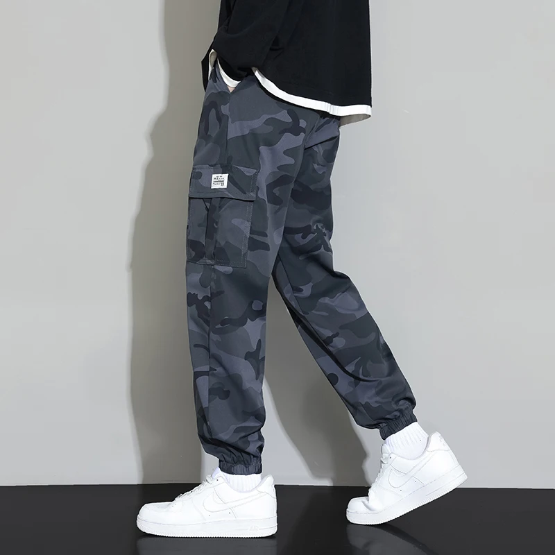 

Men's Durable Camouflage Multi-Pocket Workwear Pants - Quick Dry, Suitable for Hiking and Casual Wear, Black Polyester Fiber, Lo