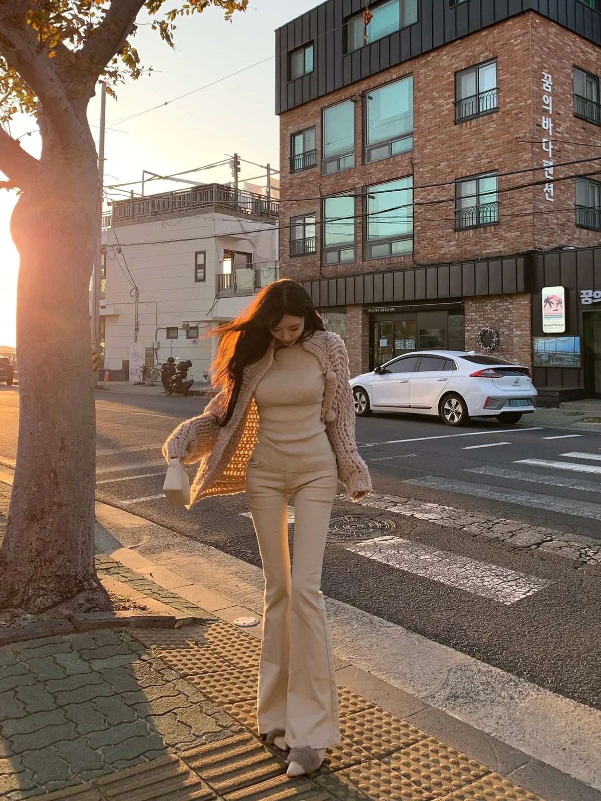 

Облегающие расклешенные джинсы, женские корейские универсальные повседневные утягивающие джинсовые брюки, осенние джинсовые брюки со стойкой на талии