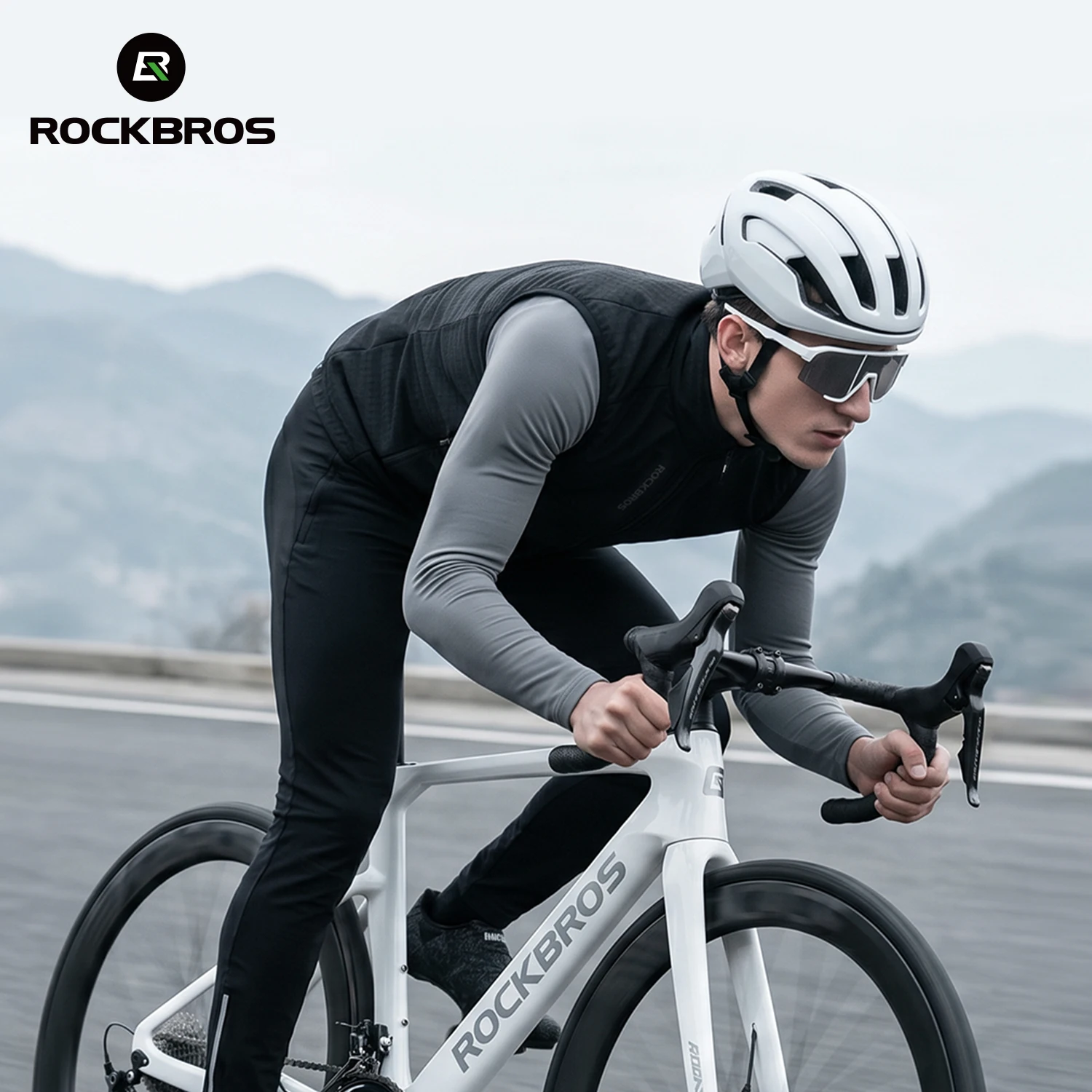 ROCKBROS Men's Warm Cycling Vest Wind‑Resistant Thermal Sleeveless Jacket Water‑Repellent Multi‑Pockets Autumn Winter Bike Vest