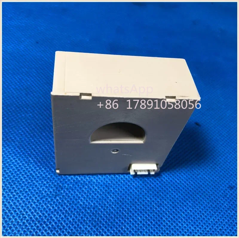 HS-UD314A0157B15J Frequentieomvormer ATV61-ATV71 Hall Transformator Stroomsensor