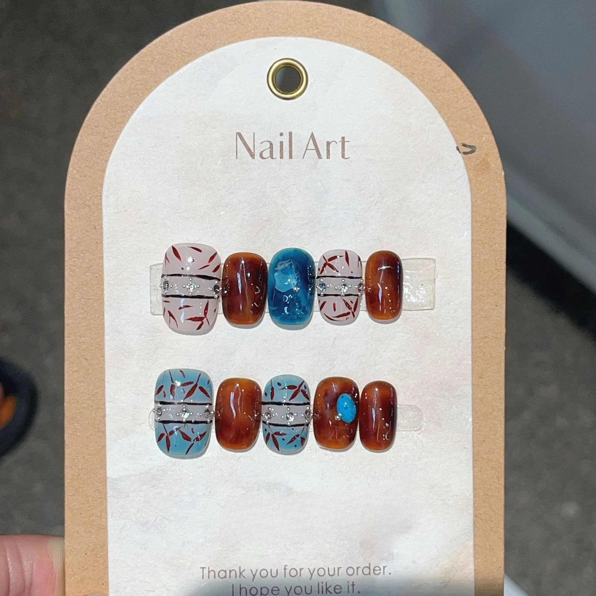 10 pièces ambre oeil de chat acrylique presse sur ongles or Chrome poudre ongles rétro 3D fleur perle faux ongles automne carré faux ongles