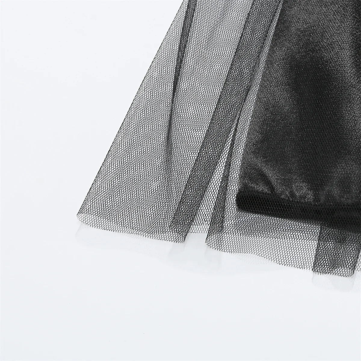 Maleficent-Kostümset für Kinder, Mädchen-Böse-Königin-Outfit, Deluxe Schwarzes Tüllkleid mit Accessoires für Karnevalsparty und Rollenspiel – Detail 15