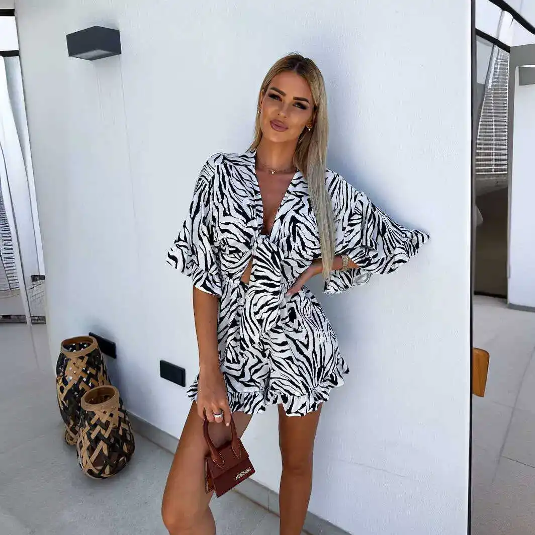 Tuta ort a vita alta con cravatta a V con cintura Svel Stampa leopardata Street Sle Abito intero da donna in tessuto sottile