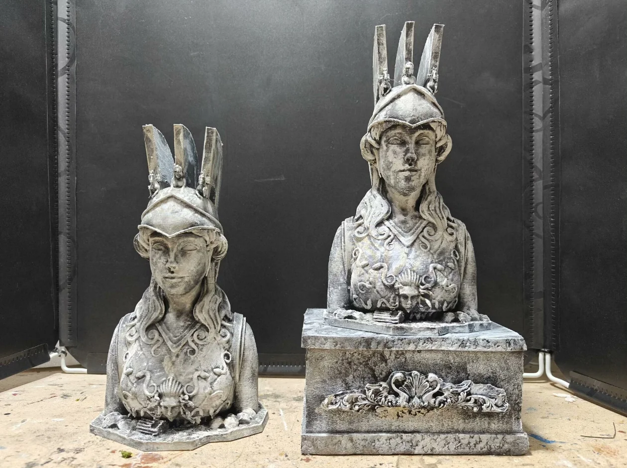 

Saint Seiya Scene Accessories Athena Bust Statue with Base Collectible Display Model Decoration