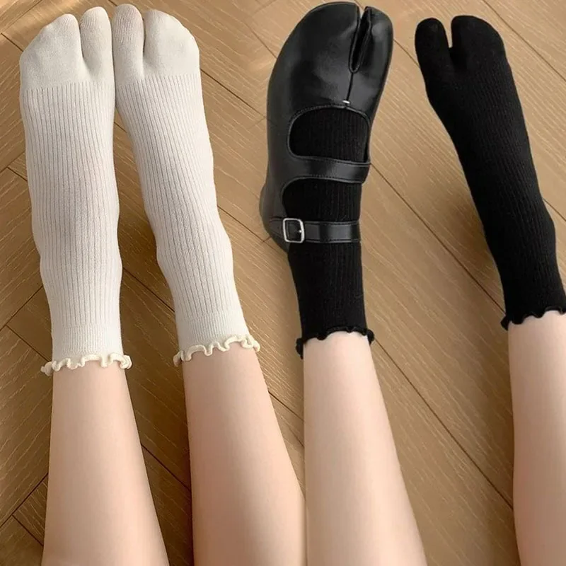 

Модные носки средней длины с двумя пальцами, дышащие носки с рюшами и деревянными краями ушей в японском стиле, носки таби для мужчин и женщин, чулки высокого качества