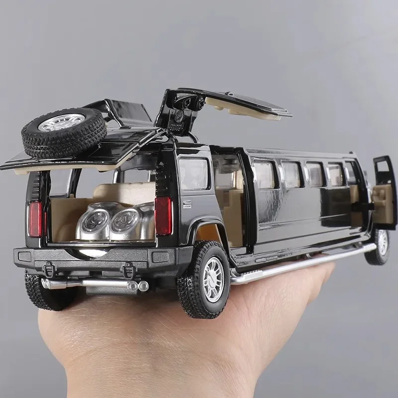 Modelo de coche de aleación de seis puertas, sonido y luz extendida, simulación fundida a presión, 1:32 Hummer Boy, coche de juguete H6, Voiture en miniatura