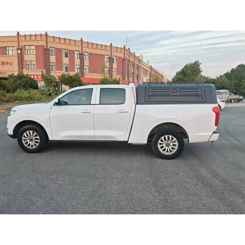 Factory Hot SaleNew Retractle Aluminum Alloy Waterproof Pickup Tonneau Cover Navara Truck Bed With Ing Function Tailbox