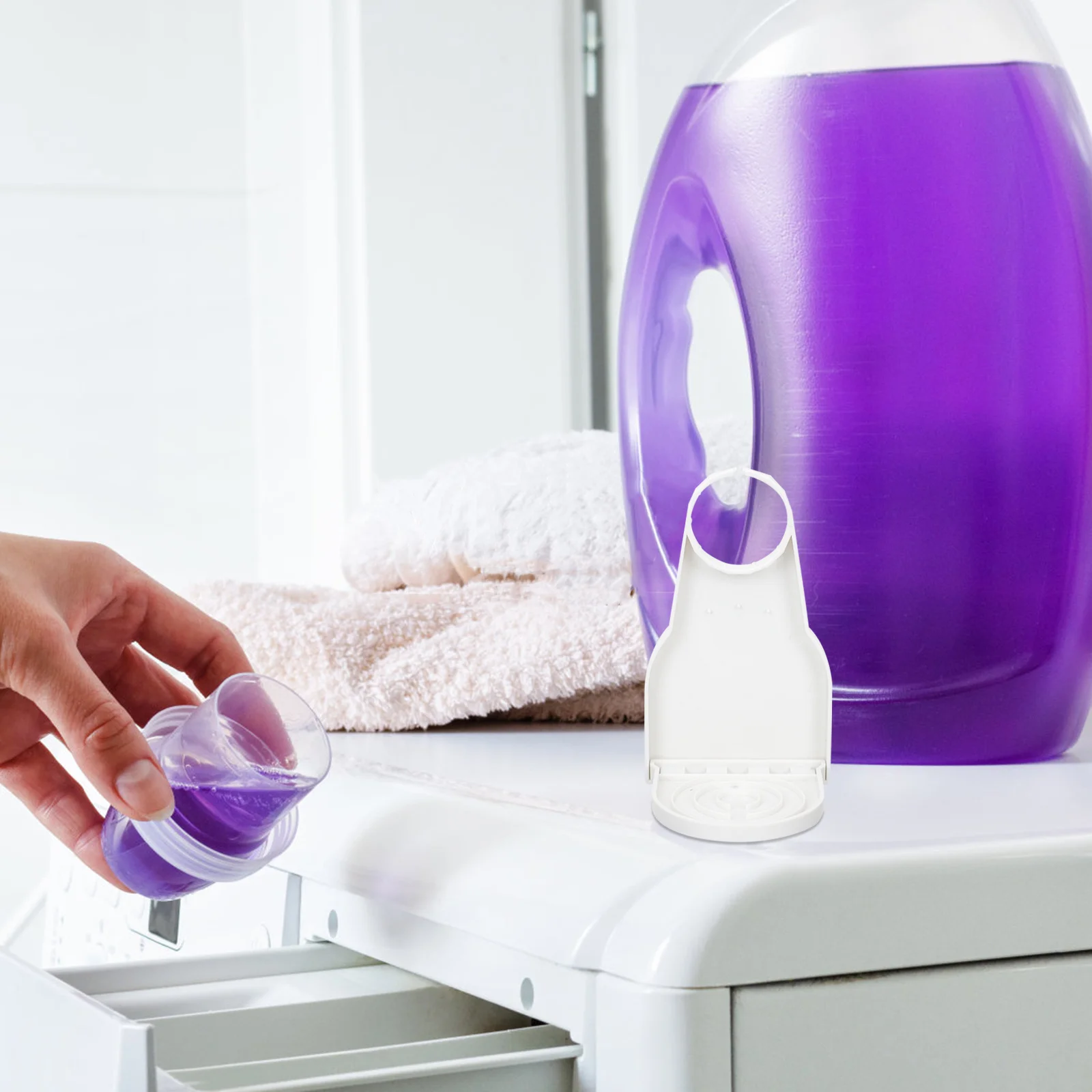 

2Pcs Plastic Laundry Cup Holders Leak Proof Drip Tray for Softener Bottles Measuring Cups Holder Laundry Cup Holder