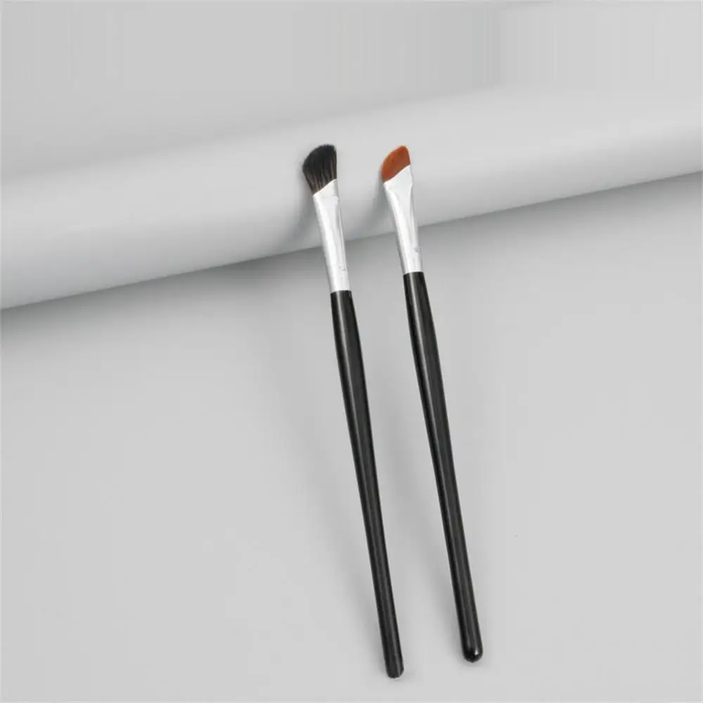 Brosse de maquillage pour ombre à paupières, accessoire de cosmétique pour femmes, accessoire de maquillage pour les yeux, à sourcils inclinés, avec Eyeliner plat en bois, 2023