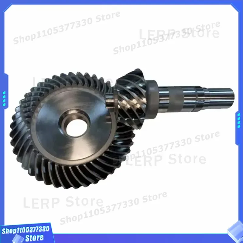 Heavy Duty Industrial Worm Gear and Shaft Set Sturdy Metal Transmission Rods for Machinery High Load Bearing Precision Parts
