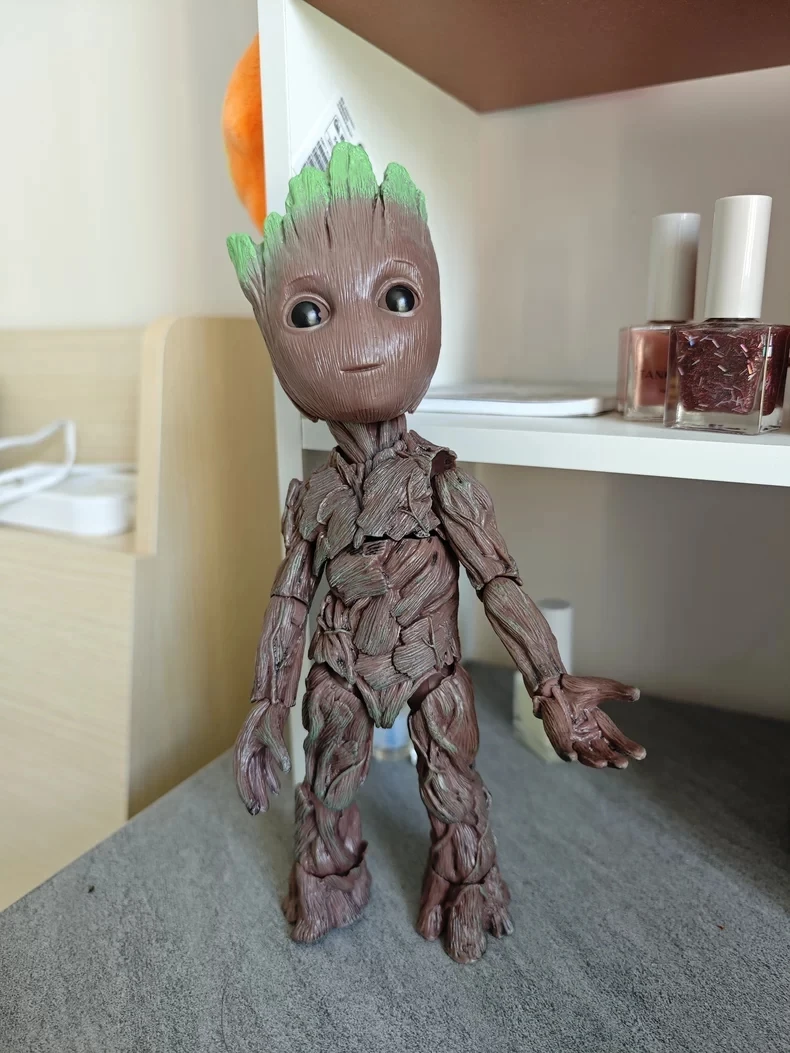 Stock Marvel The Avengers Groot Little Tree Man Movie Anime Character Modeling Figure Movable Joint Cute Kid Birthday Xmas Gifts