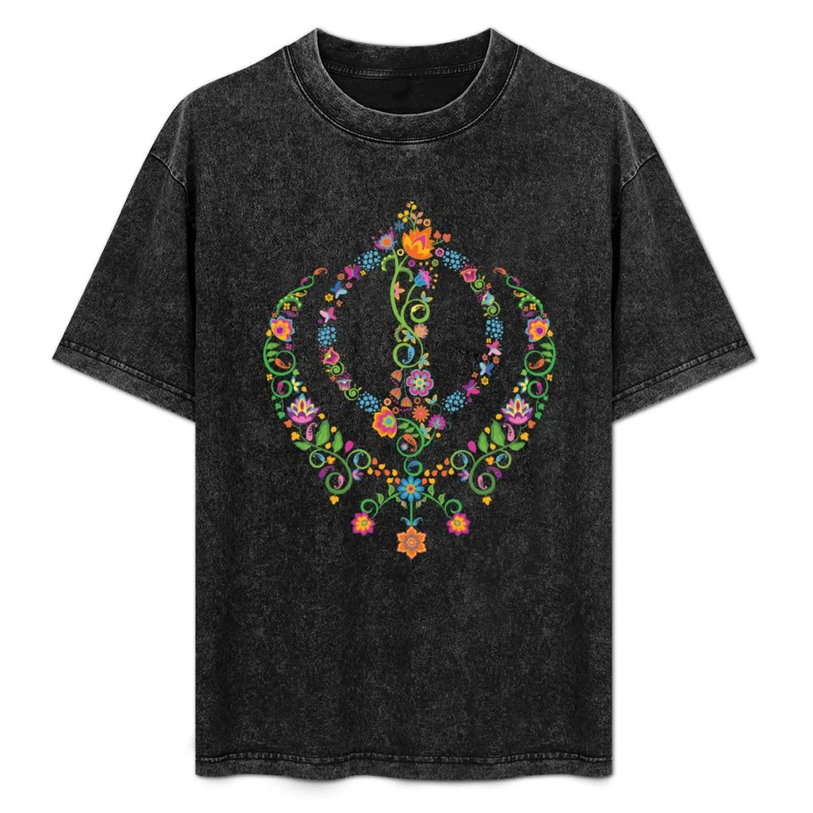 

The Khanda Symbol T-Shirt Plus Size Lightweight Tee Shirt