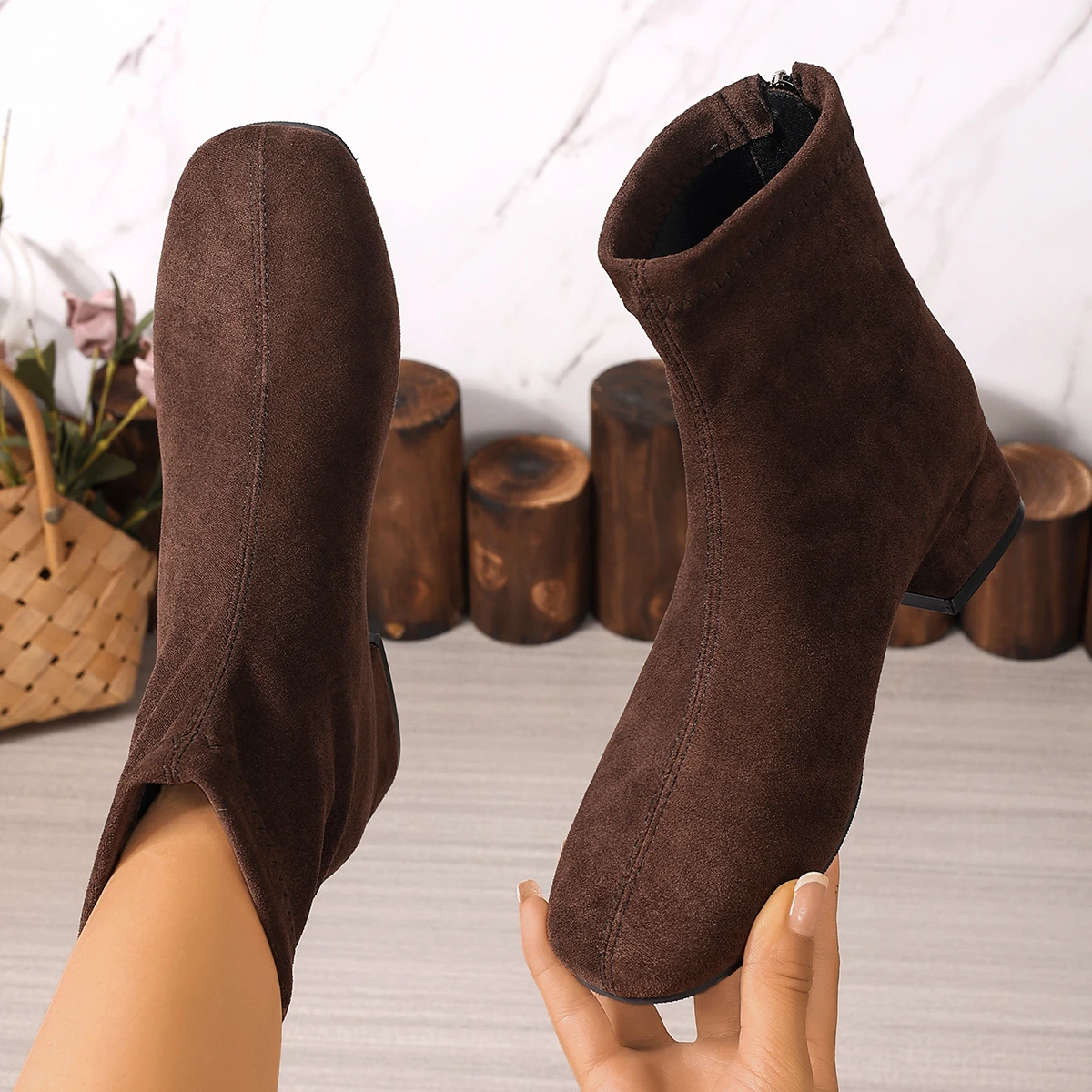2026 New Mid Heels Women Suede Ankle Boots Winter Fashion Chunky Shoes for Woman Elegant Shoes Snow Chelsea Short Boots De Mujer