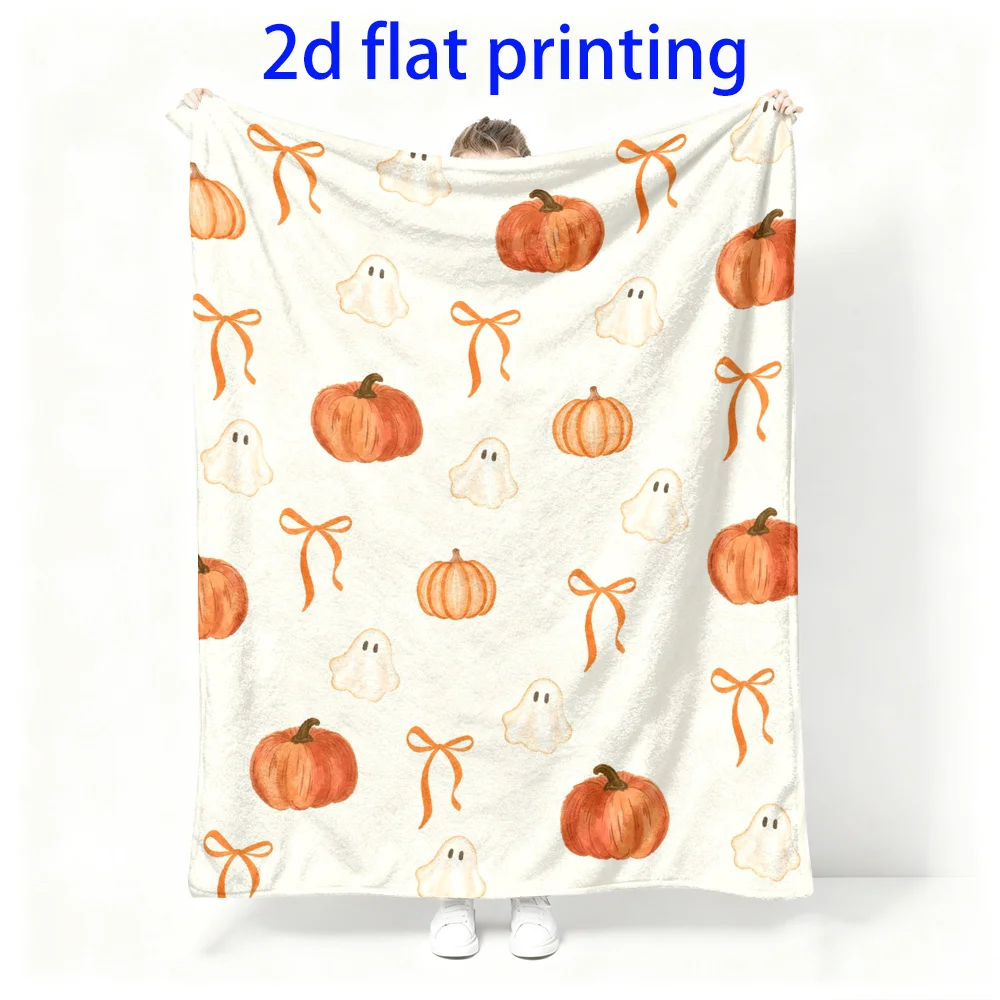 Coperta stampata con motivo a forma di zucca e fantasma, decorata con acquerelli e dipinta a mano, con un motivo a forma di fiocco, ideale per Halloween. Morbida e adatta per decorare le case durante