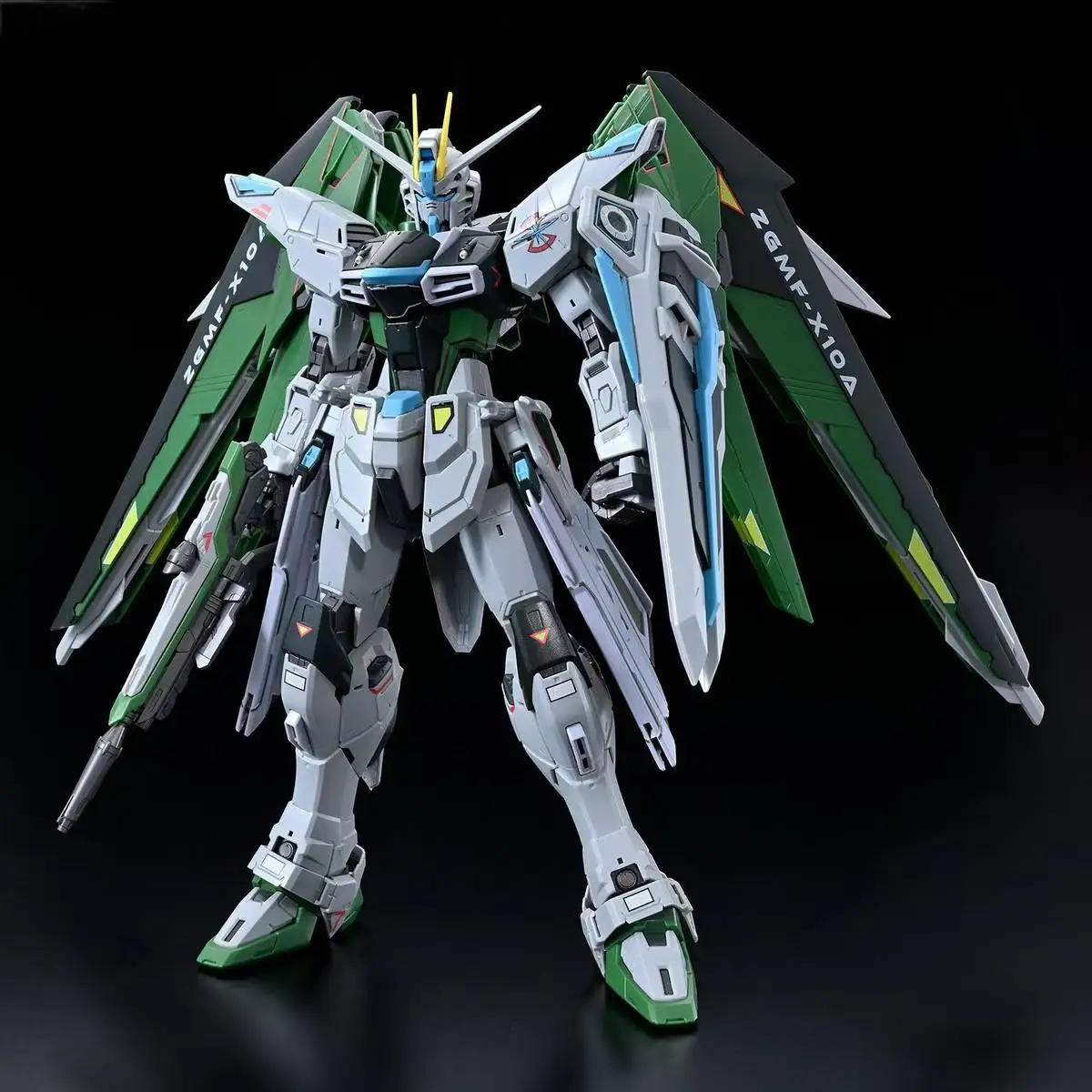 Nieuwe Seed Destiny Figures Freedom 2.0 Action Beeldje Zgmf-X10a Model Standbeeld Poppen Collectie Decoratie Speelgoed Verjaardag Kinderen Geschenken