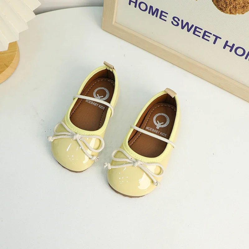 

Little Girls' Flat Shoes Solid Color Causal Kids Leather Shoe Round-toe Soft Bottom Children Fashion Ballet Dance Shoes Simple