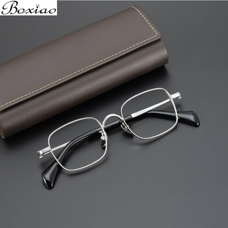 

Handmade Pure Titanium Eyeglass Frame, Men's Style, Retro Box, Can Be Paired with High Degree Myopia Eyeglass Frame
