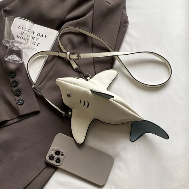 Funny Shark Shape Crossbody Fanny Pack for Women Men, Cute Cartoon Phone Pouch, Lightweight Summer Daily Waist Bag