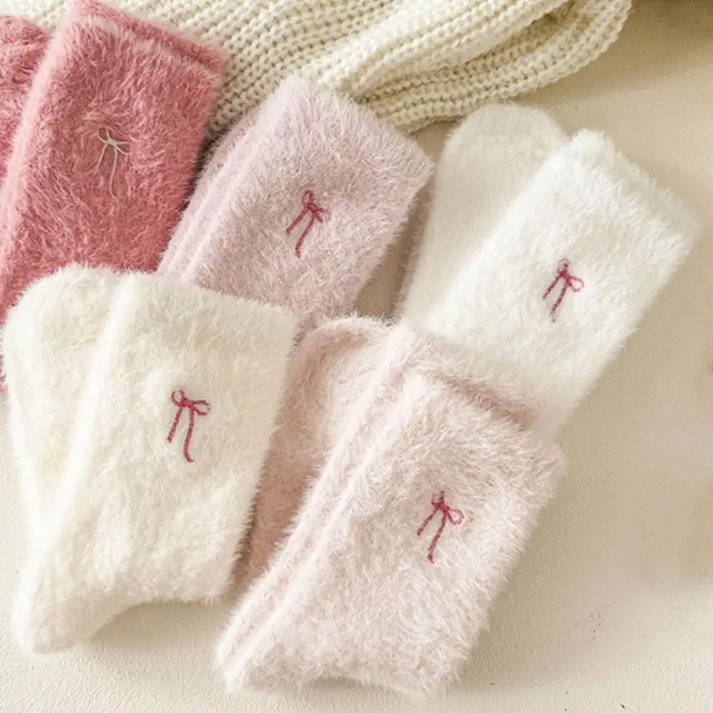 

5Pairs Pink Bowknot Women's Thickened Socks Cute Comfortable Warm Home Socks Solid Color Breathable Plush Sleep Socks Home Wear