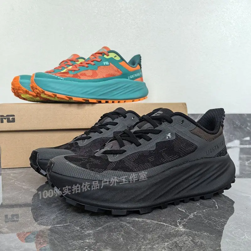 2025 Hot summer new men's lightweight breathable comfortable anti-friction high quality walking shoes Very good