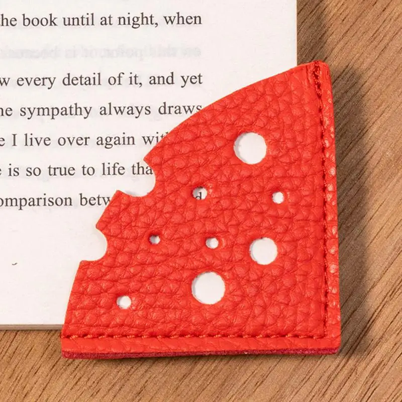 Leather Triangle Bookmark for Library, Corner Book Marker, Reading Assistant Tool, Smooth Page Markers, Cheese Design
