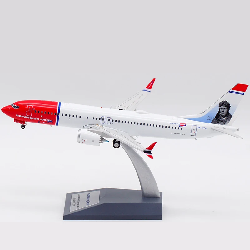 

Norwegian Air B737-8 Civil Aviation Airliner Alloy & Plastic Model 1:200 Scale Toy Gift Collection Simulation Display