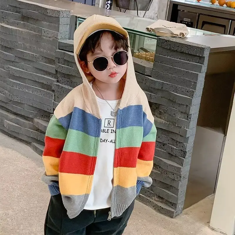 

Осень-зима 2025 г., повседневный вязаный кардиган в корейском стиле для мальчиков, полосатый свитер с капюшоном для детей