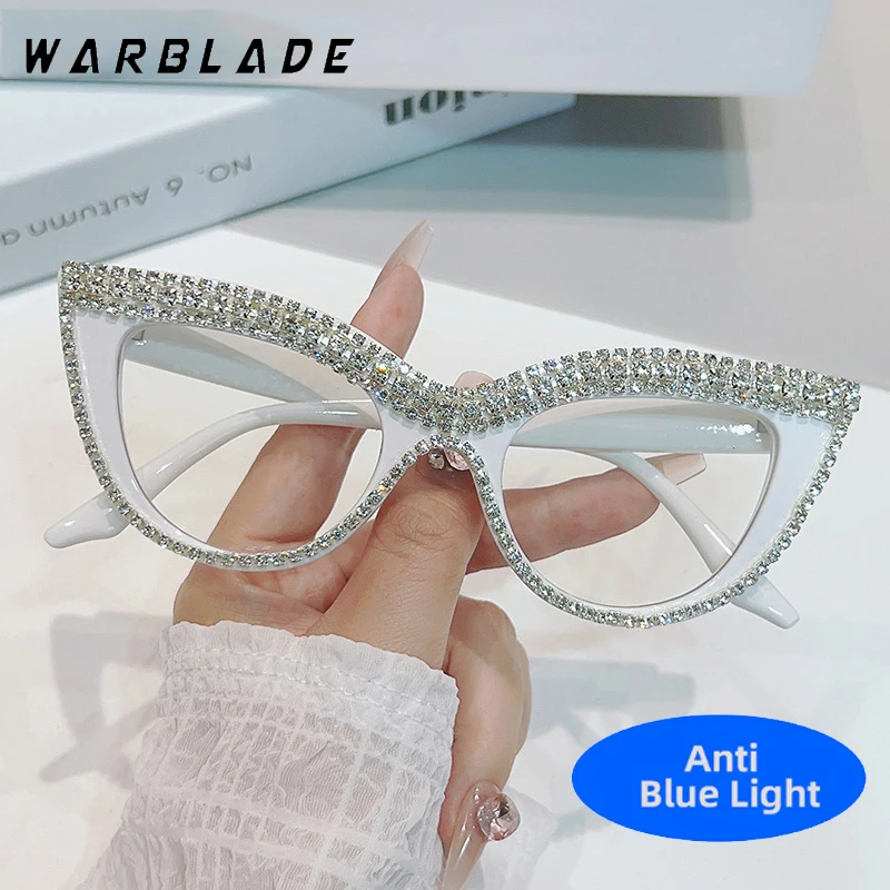 2025 موضة جديدة عين القط مكافحة نظارات الضوء الأزرق النساء مع أحجار الراين خمر أنيق عصري العلامة التجارية تصميم المتضخم النظارات
