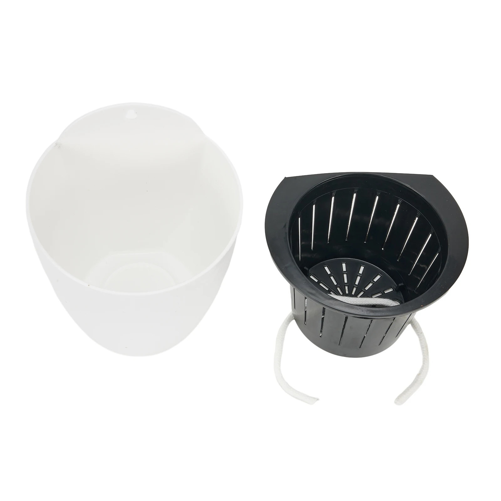 Wall Mounted Self Watering Planter 3