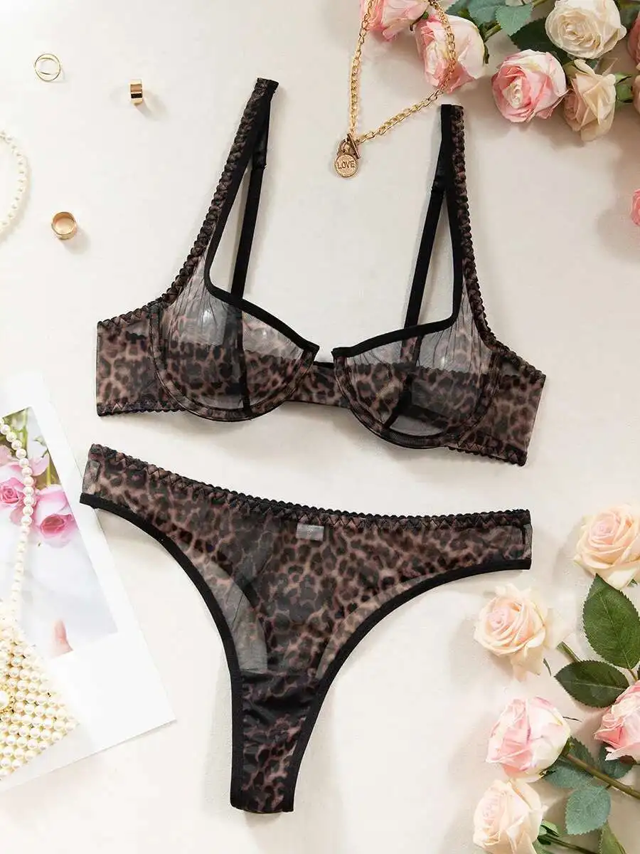 วันวาเลนไทน์สีแดง Ultra-Thin Breathable Hollow Temptation บิกินี่สําหรับวันหยุดชายหาด Holiday Pool Party Charming Elegant PXGE