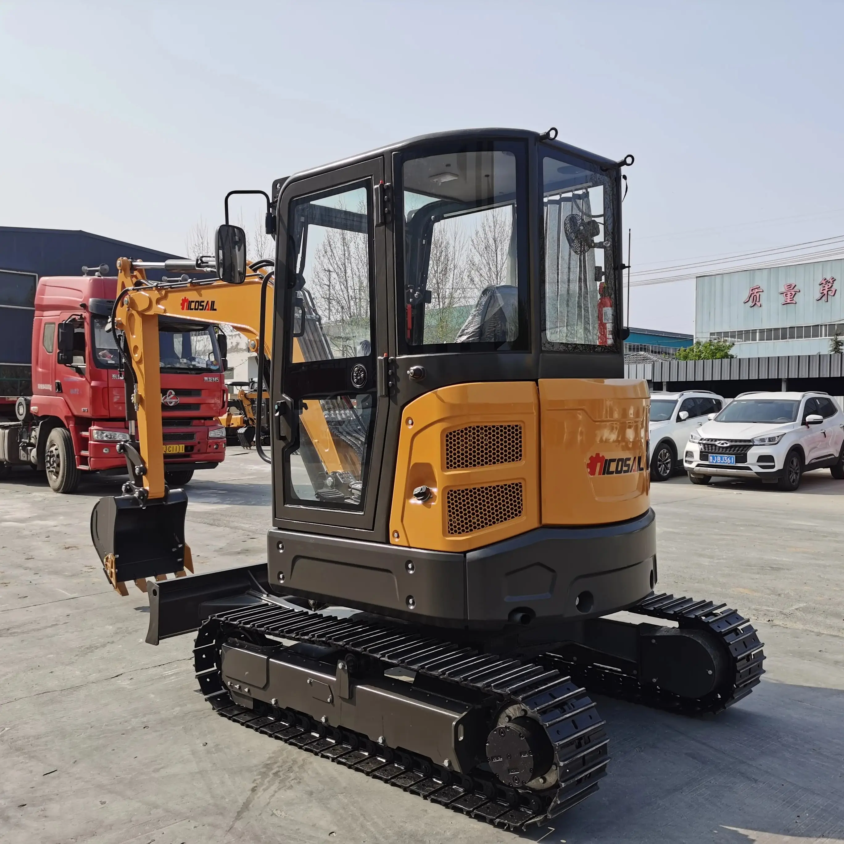 Construction Equipment 4.0-Ton Hydraulic Crawler Excavator, Tractor-Mounted Excavator, with Free-Swing Bucket, CE/EPA Certified