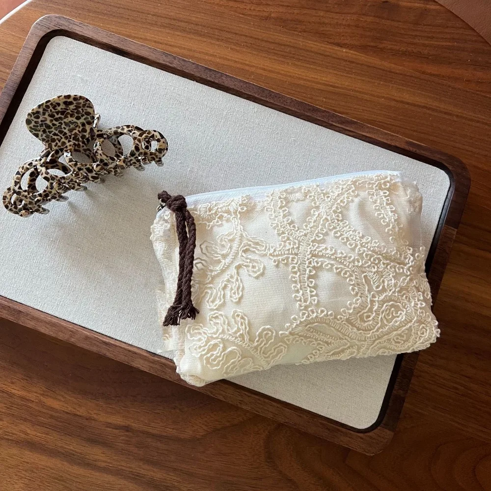 Organza Lace Embroidered Storage Bag Cute Embroidery Small Makeup Bag Flower Lightweight Jewelry Storage Bag Travel Essentials