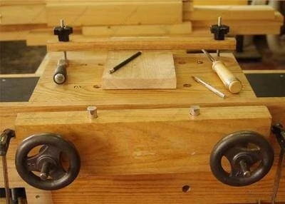 Holzbearbeitungstisch, Werkbank, Tischkonsolentisch mit Doppelradzange – Detail 4