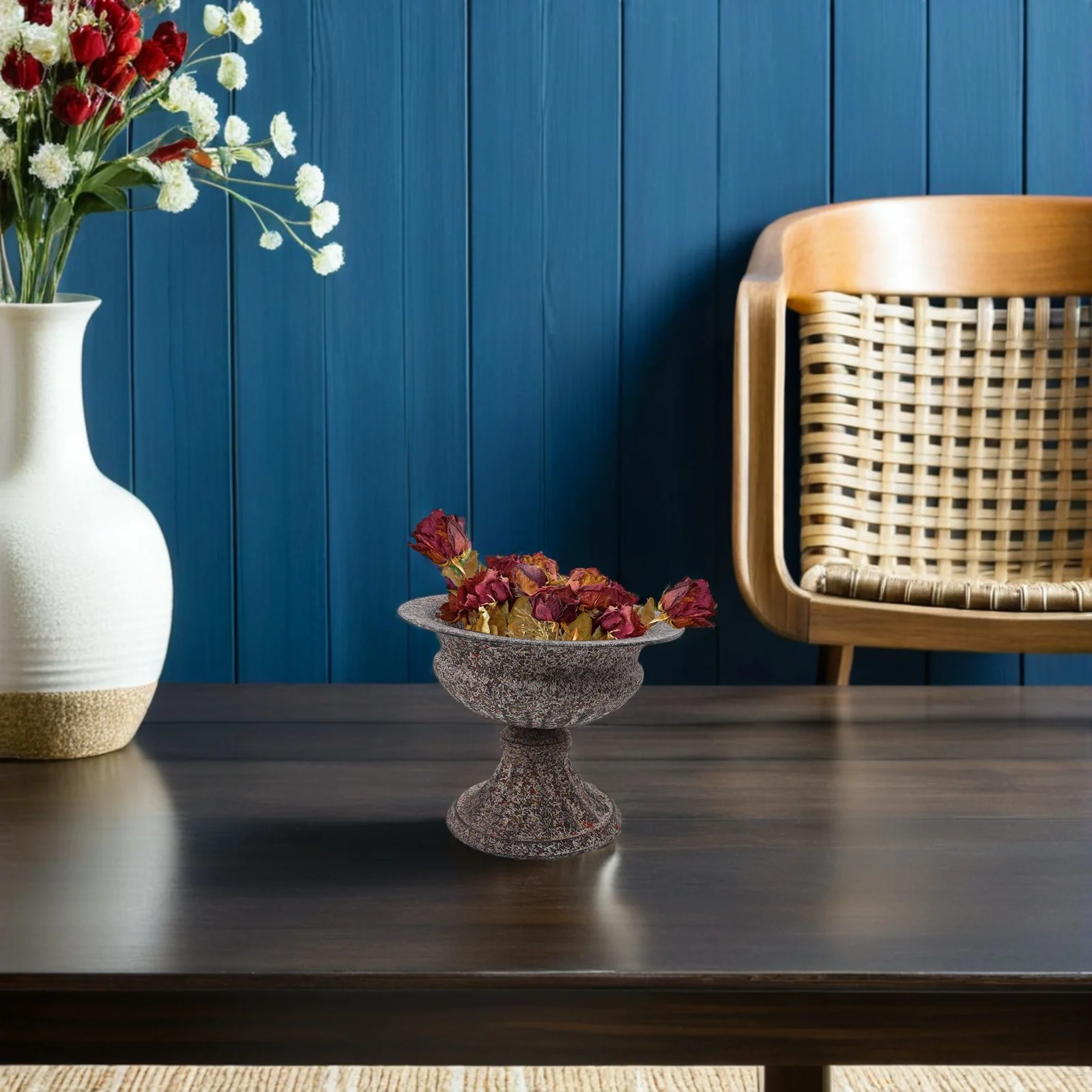 

Retro Decorative Iron Flower Vase Vintage French Urn Planter Holder for Wedding Floral Centerpiece Farmhouse Decoration