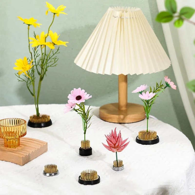 6ชิ้นกบดอกไม้ทองเหลืองทรงกลมที่ใส่ดอกไม้แจกัน Ikebana สไตล์ญี่ปุ่นเครื่องมือจัดดอกไม้
