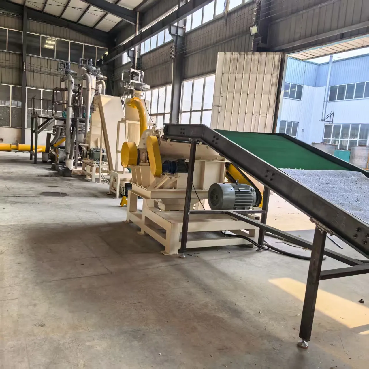 Favorable Price End-Of-Life PV Module Recycling Equipment